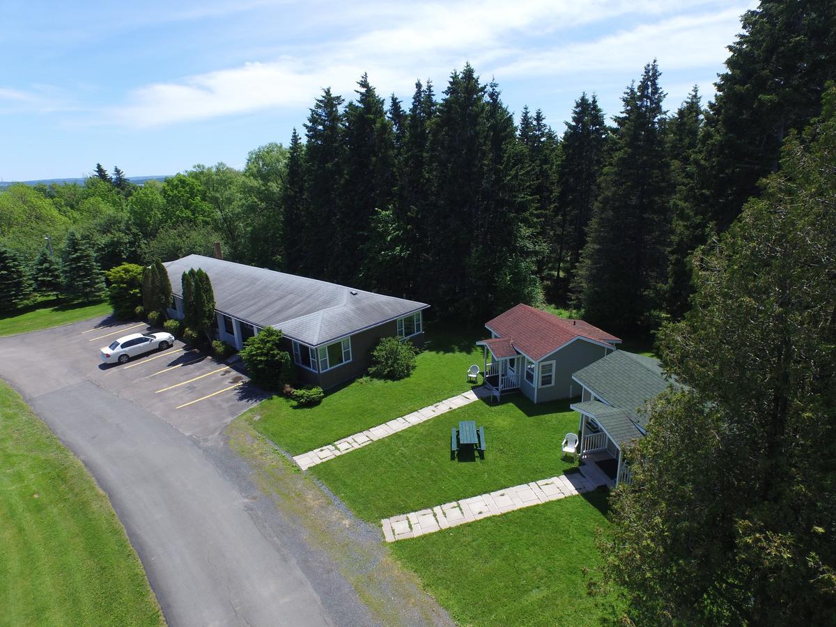 Lionstone Inn Motel & Cottages Pictou Dış mekan fotoğraf