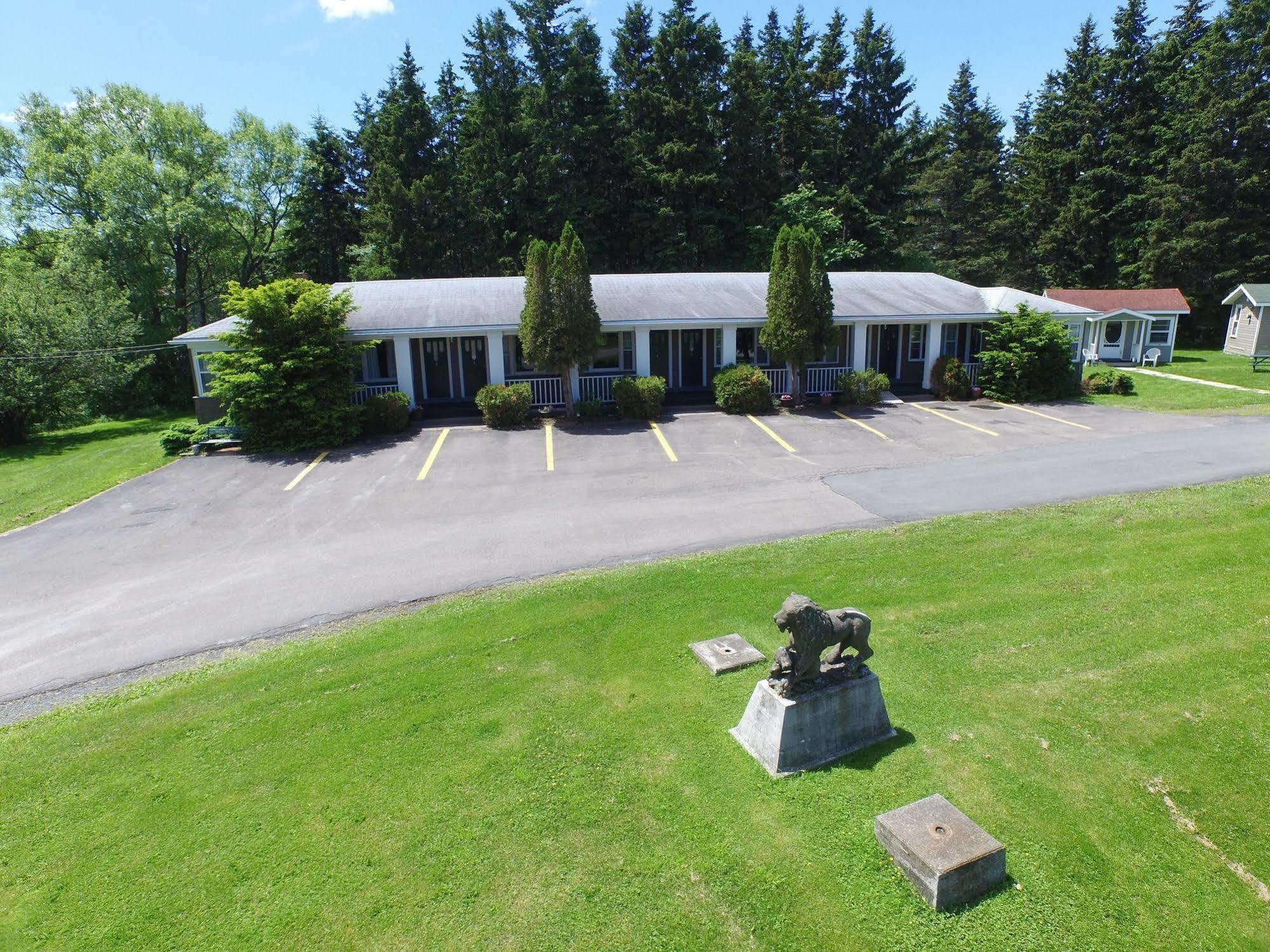 Lionstone Inn Motel & Cottages Pictou Dış mekan fotoğraf