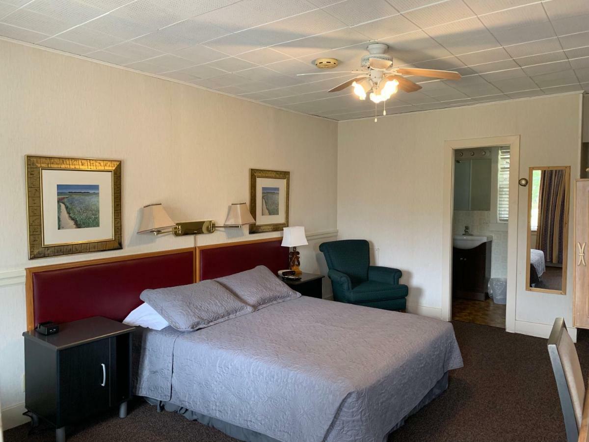 Lionstone Inn Motel & Cottages Pictou Dış mekan fotoğraf